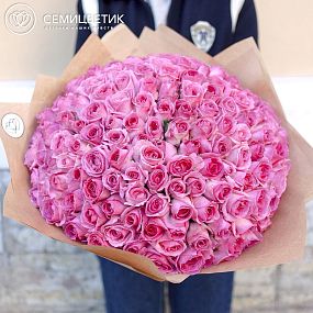 Букет из 151 розовой розы 35-40 см (Россия)